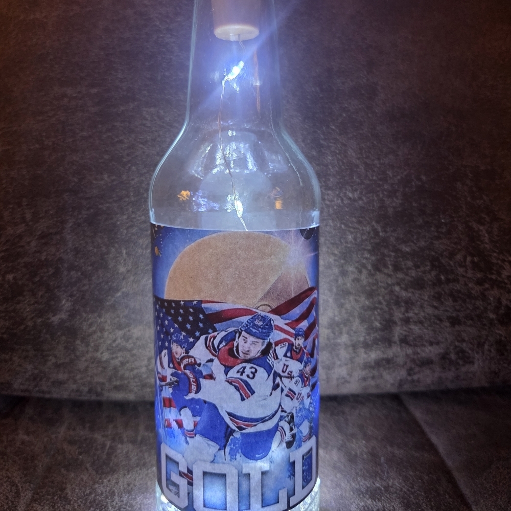 2026 MENS USA HOCKEY GOLD MEDALISTS CHAMPIONS COLLECTIBLE LIGHTED BOTTLES